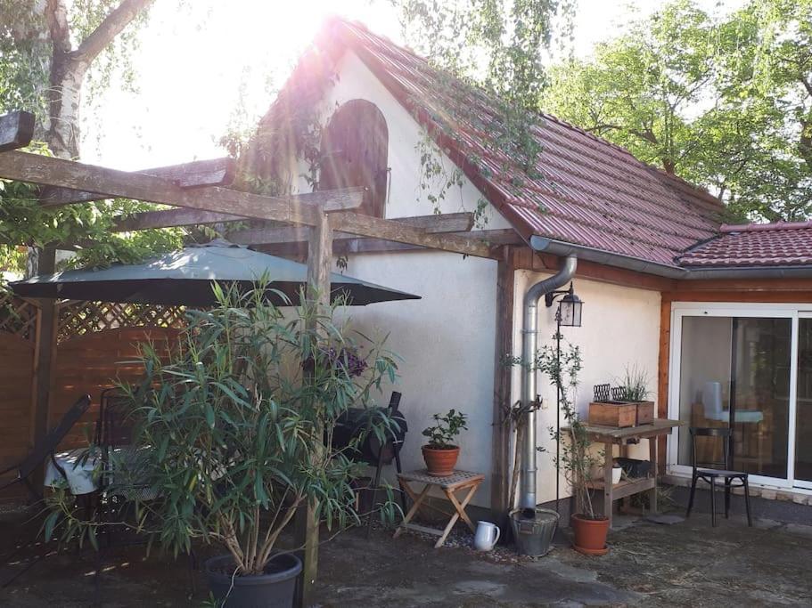 Auftanken Im Gruenen _ Just4You_B.Berlin Neuenhagen bei Berlin Exteriör bild